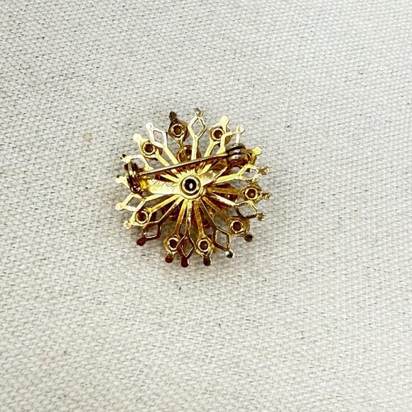 Vintage‎ Coro Starburst Brooch MCM Faux Pearl Gold Tone Signed Mid-Century - Picture 6 of 9